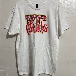 Handmade KC Chiefs T-Shirt OR sweatshirt, customizable graphic designs‎